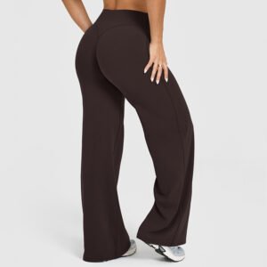 Loose Straight-leg Yoga Pants That Create A Slimming High-waisted Look - Image 3