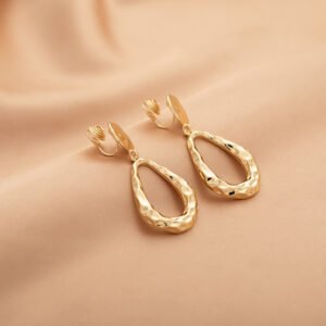Hollow Waterdrop Pendant Gold Earrings Fashionable Style