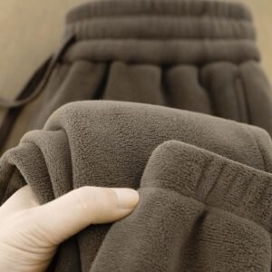 Men’s Thick Fleece-Lined Winter Joggers - Image 3